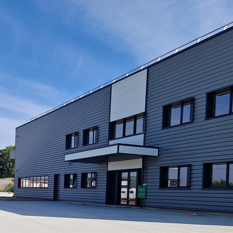 bureaux-et-atelier-reparation-charpente-metallique-bonjour-caravaning